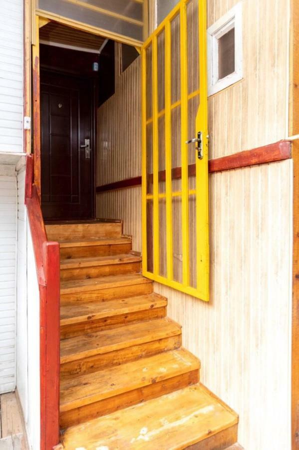 Комфортный Отдых В Сололаки Tbilisi Exterior foto
